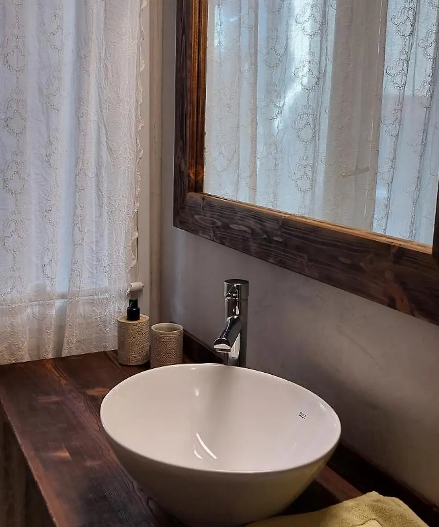 Antica Dimora Apartment San Felice del Benaco 0*,  Italy