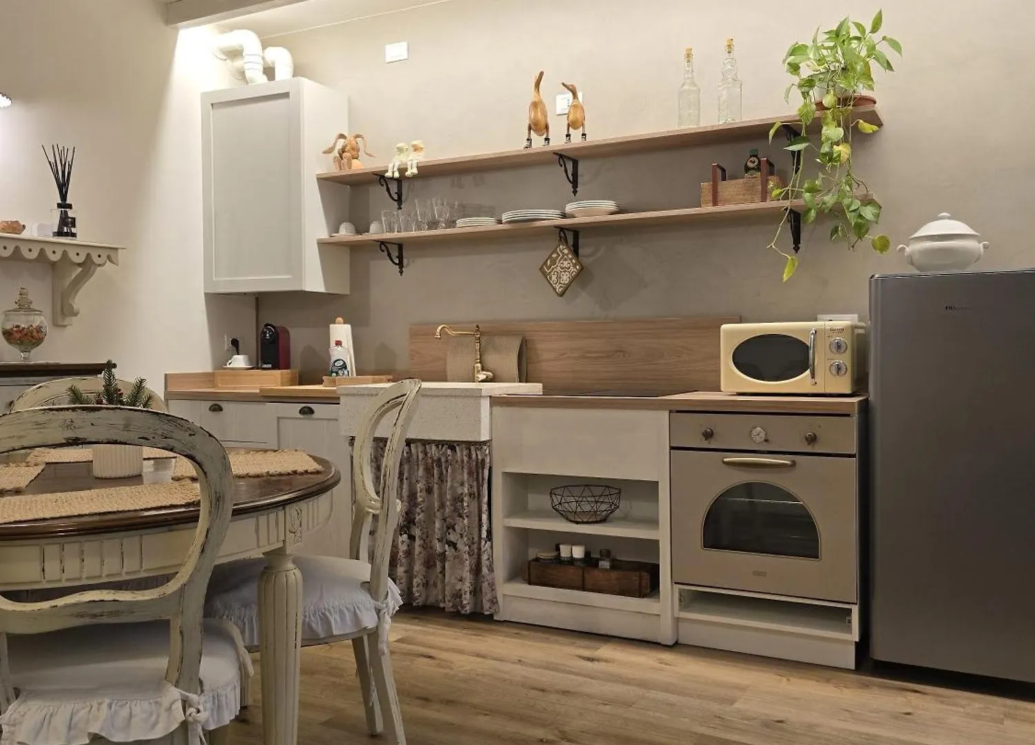 Antica Dimora Apartment San Felice del Benaco Italy